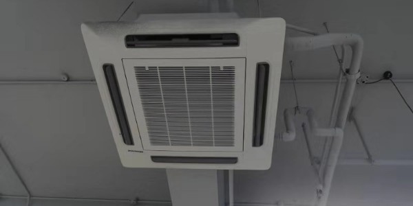 空調(diào)制冷差，有酸臭味？終于找到原因了！