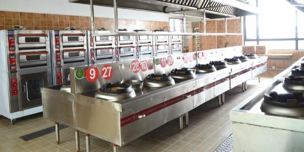 飯店后廚能裝空調(diào)嗎？飯店的廚房安裝中央空調(diào)適不適合？