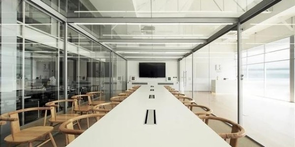 辦公室是裝中央空調(diào)還是風(fēng)管機(jī)？