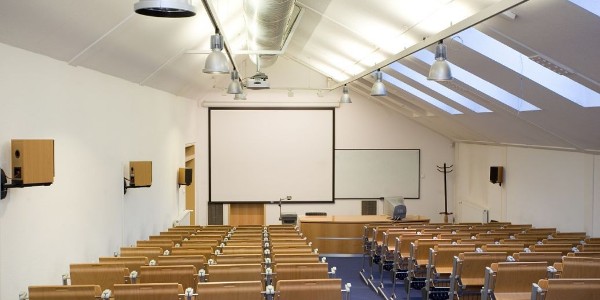 中央空調(diào)的安裝和調(diào)試測(cè)試工作都很重要嗎？