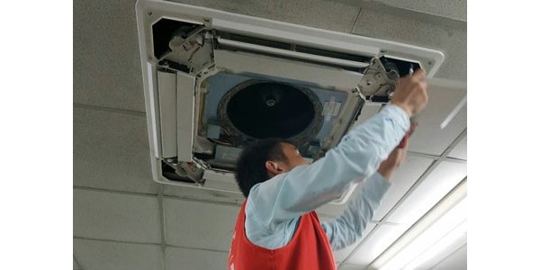 風(fēng)機(jī)盤管漏水了怎么解決？-上海中央空調(diào)
