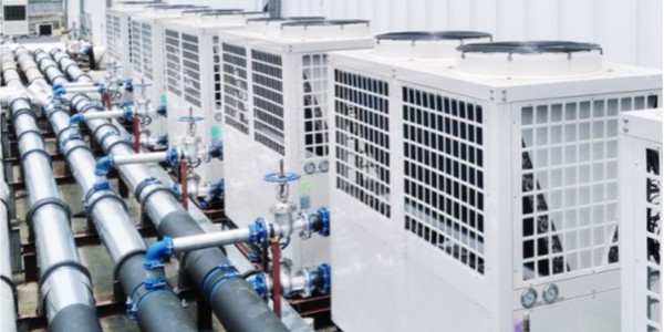 空氣能熱泵熱水器憑借舒適安全，受醫(yī)院熱水供應(yīng)安裝的青瞇