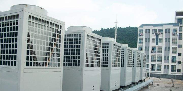 空氣源熱泵機(jī)組選型注意事項