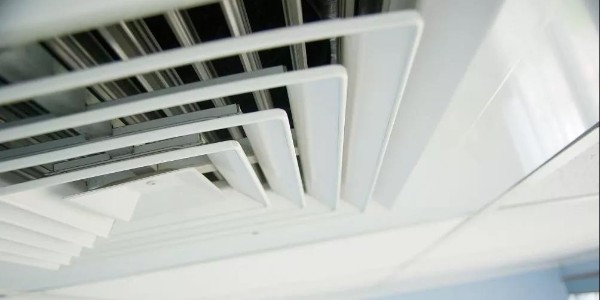 如何根據(jù)房屋的面積選擇中央空調的匹數(shù)？有技巧嗎？